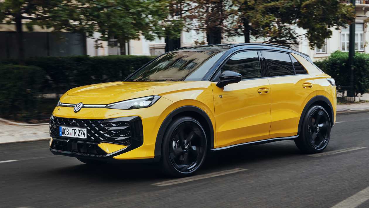 New Volkswagen T-Roc 2025 - pictures | Auto Express